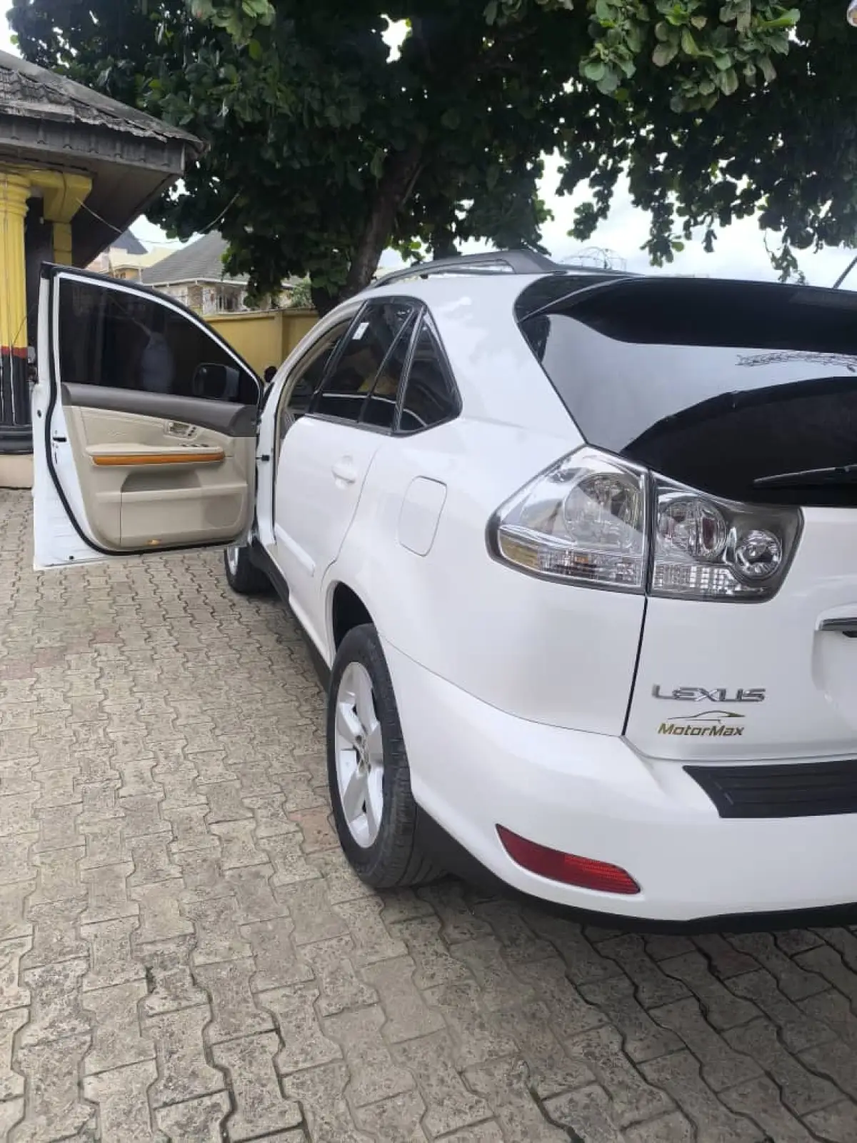 TOKS LEXUS RX330 2005 MODEL - Image 9