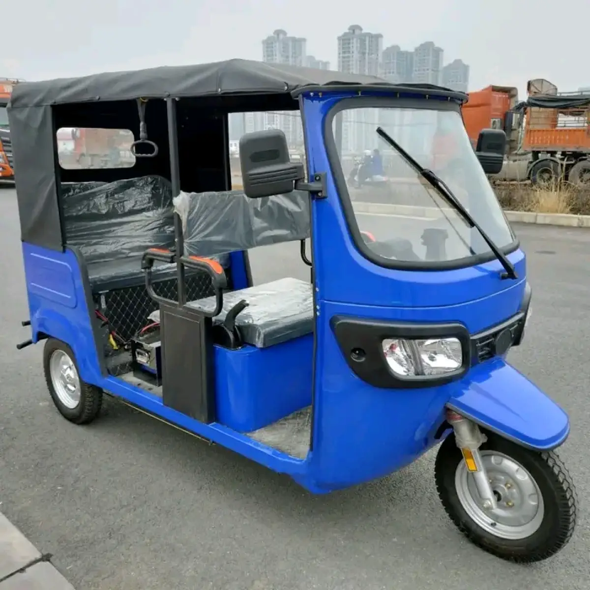 Keke Nappe Tricycle - Image 2
