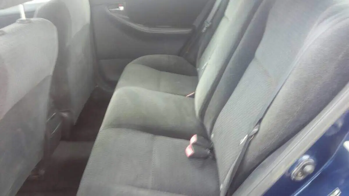 Toyota Corolla Sport 2005 blue - Image 2