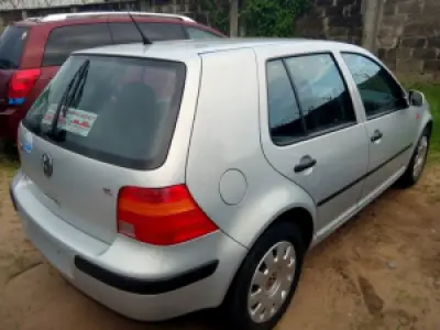 Clean Volkswagen Golf4 2000