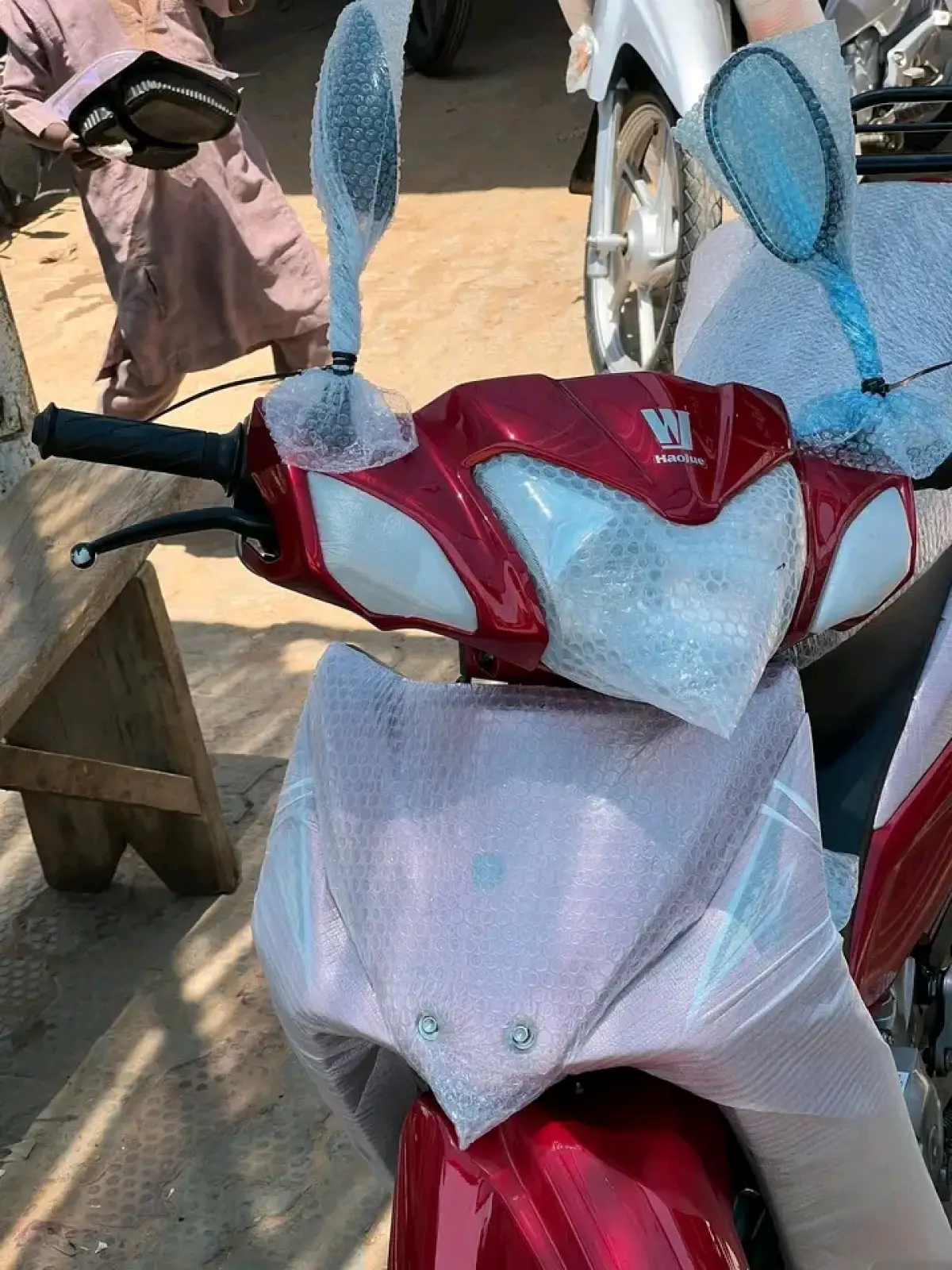 Haojue UDS Red - Image 2