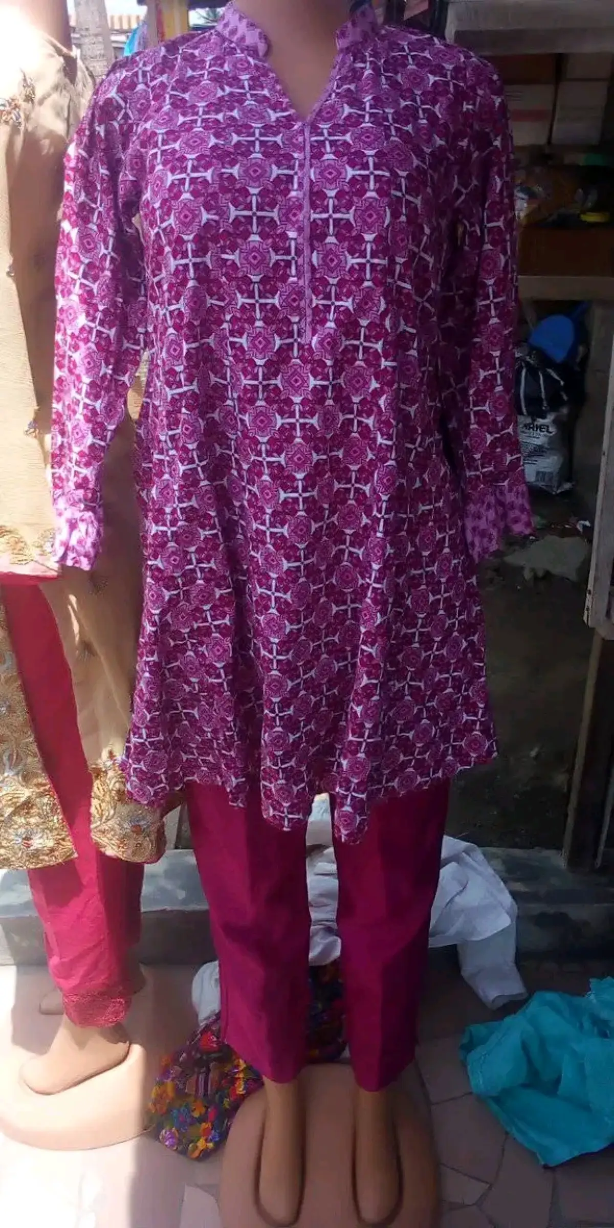 First Class Uk Bale Of Ladies Mixed Clothes - Image 2