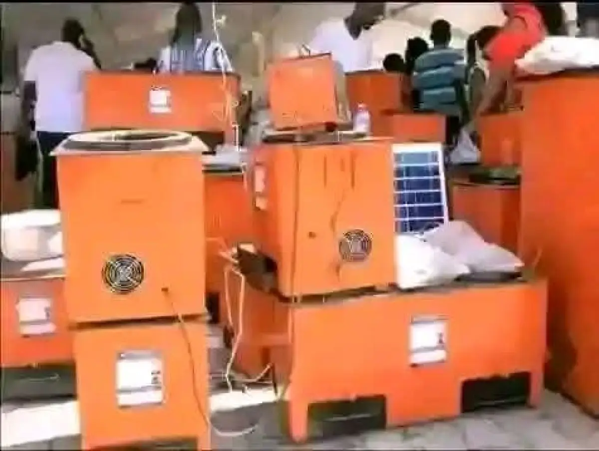 Hybrid solar stove - Image 2