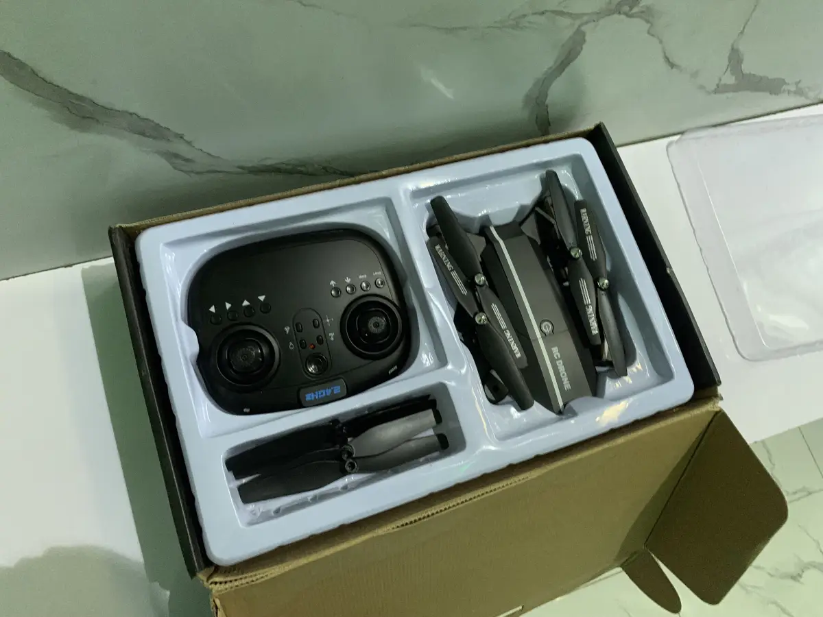 FOLDABLE DRONE - Image 7