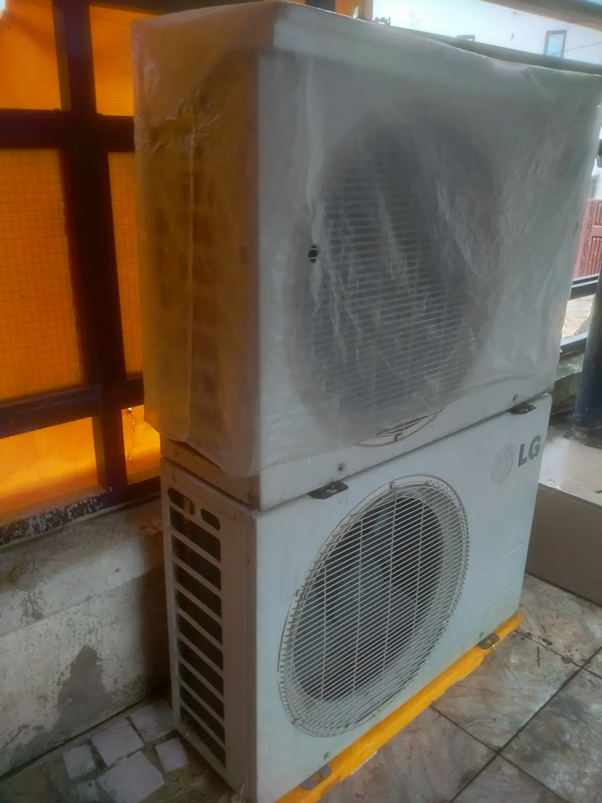 Used 1.5hp air-condition - Image 1