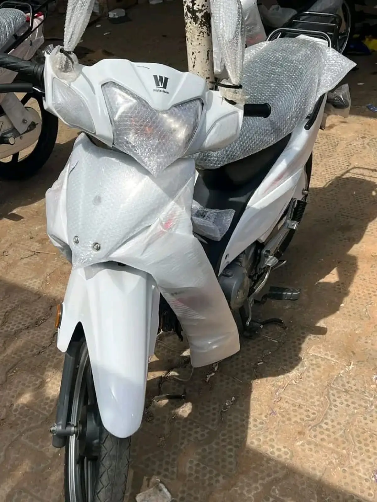 Haojue UDS White - Image 2