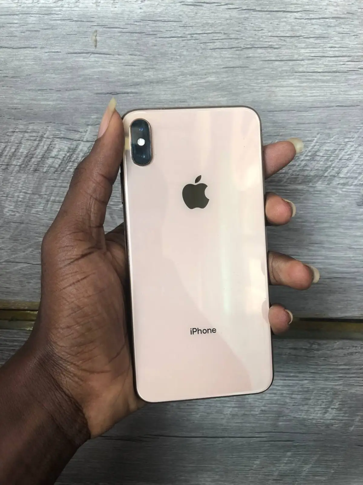 iPhone Xs max 64gb - Image 2