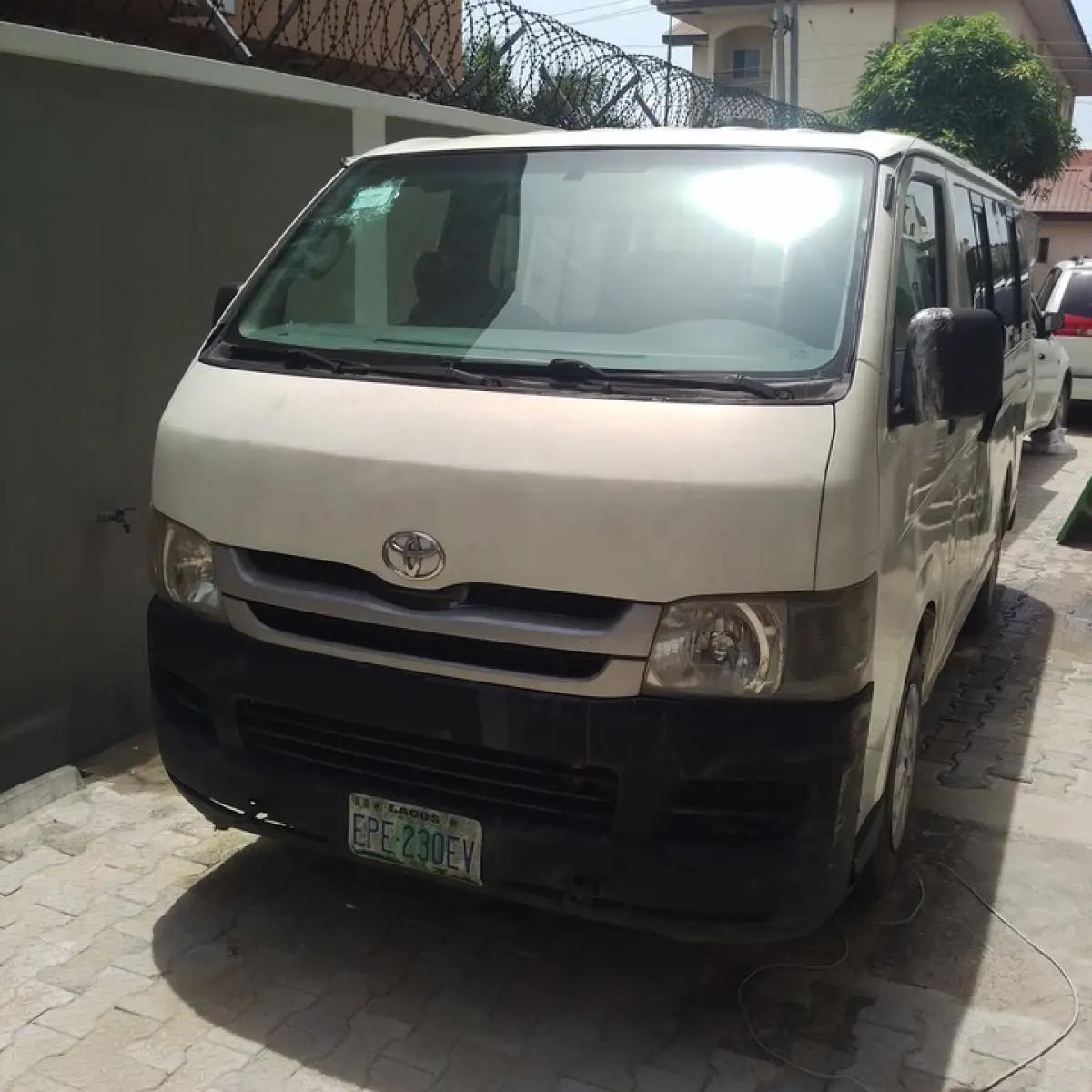Toyota hiace - Image 1