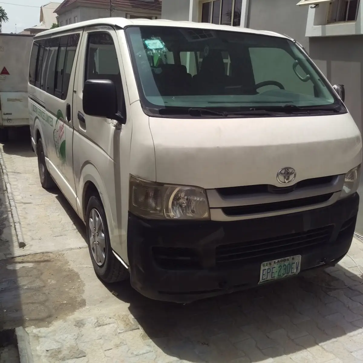 Toyota hiace - Image 2
