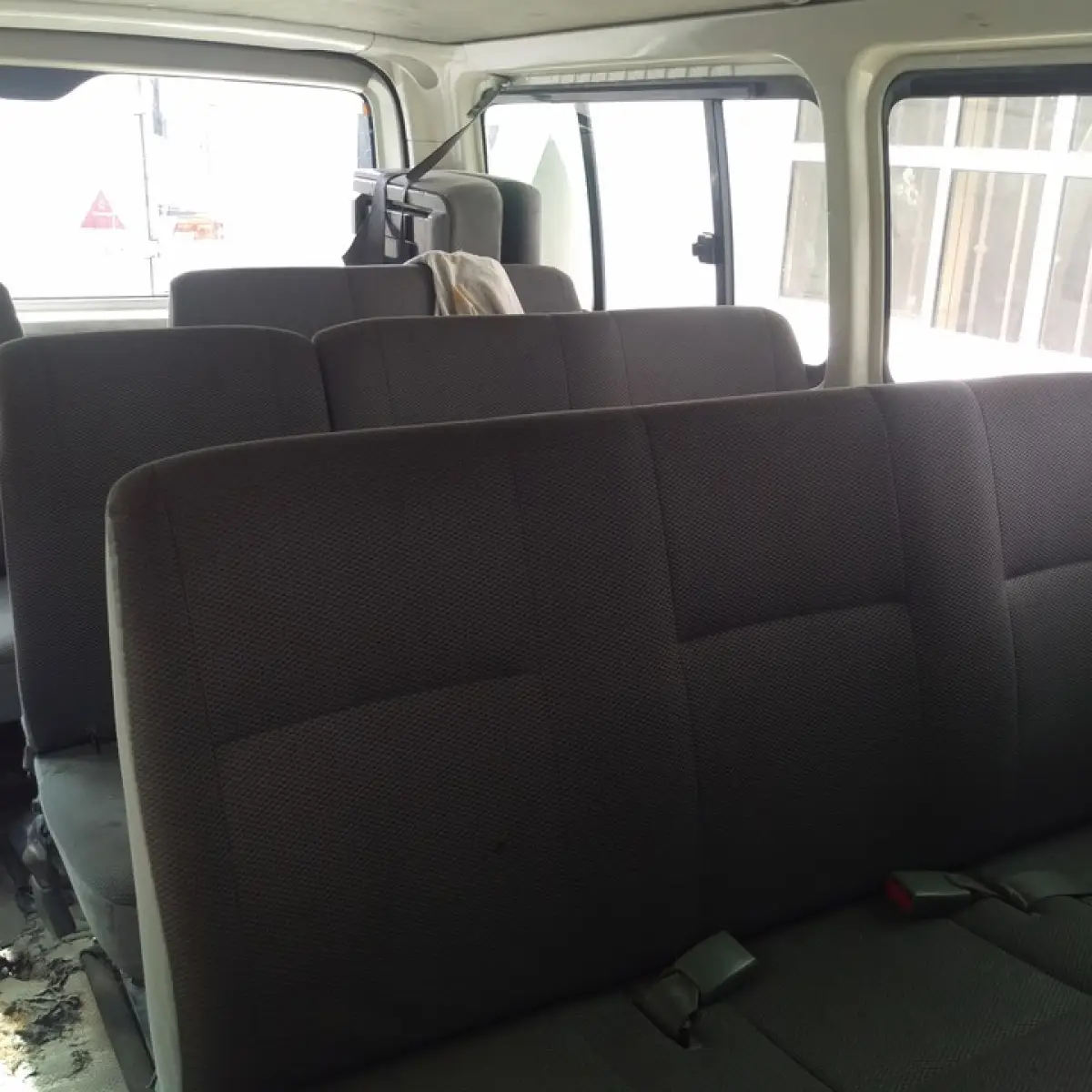 Toyota hiace - Image 4