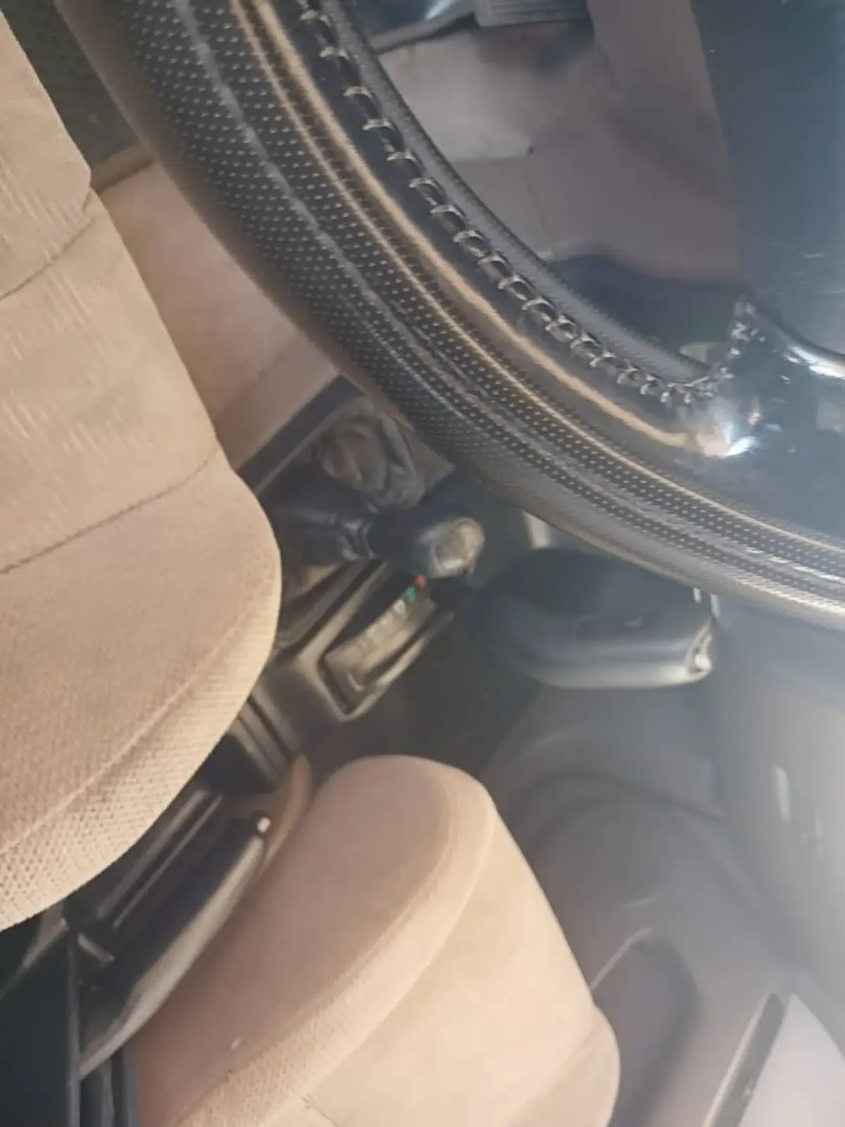 Toyota 1999 4runner black - Image 6