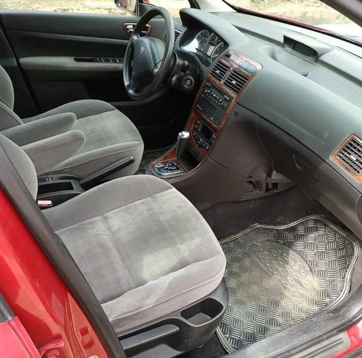 Used Peugeot 307 With Original Duty - Image 4