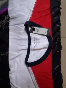 Tommy Hilfiger smooth cotton round neck t-shirt