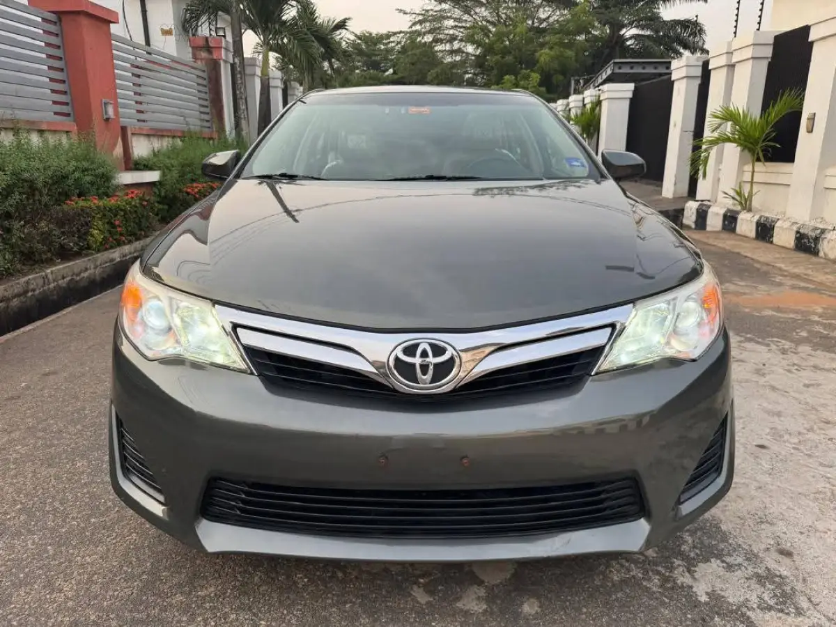 Toyota Camry LE 4Plugs 2012 - Image 1