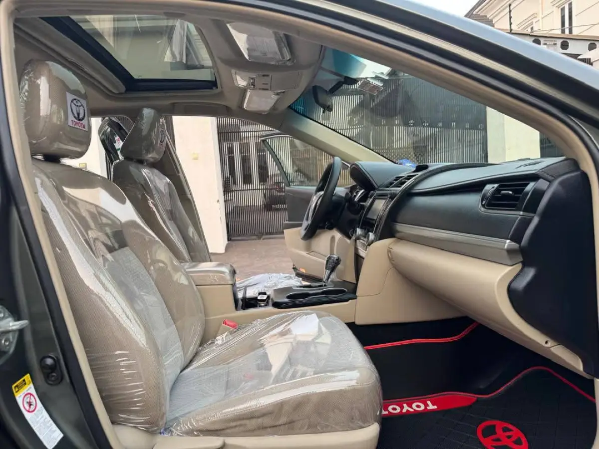 Toyota Camry LE 4Plugs 2012 - Image 9