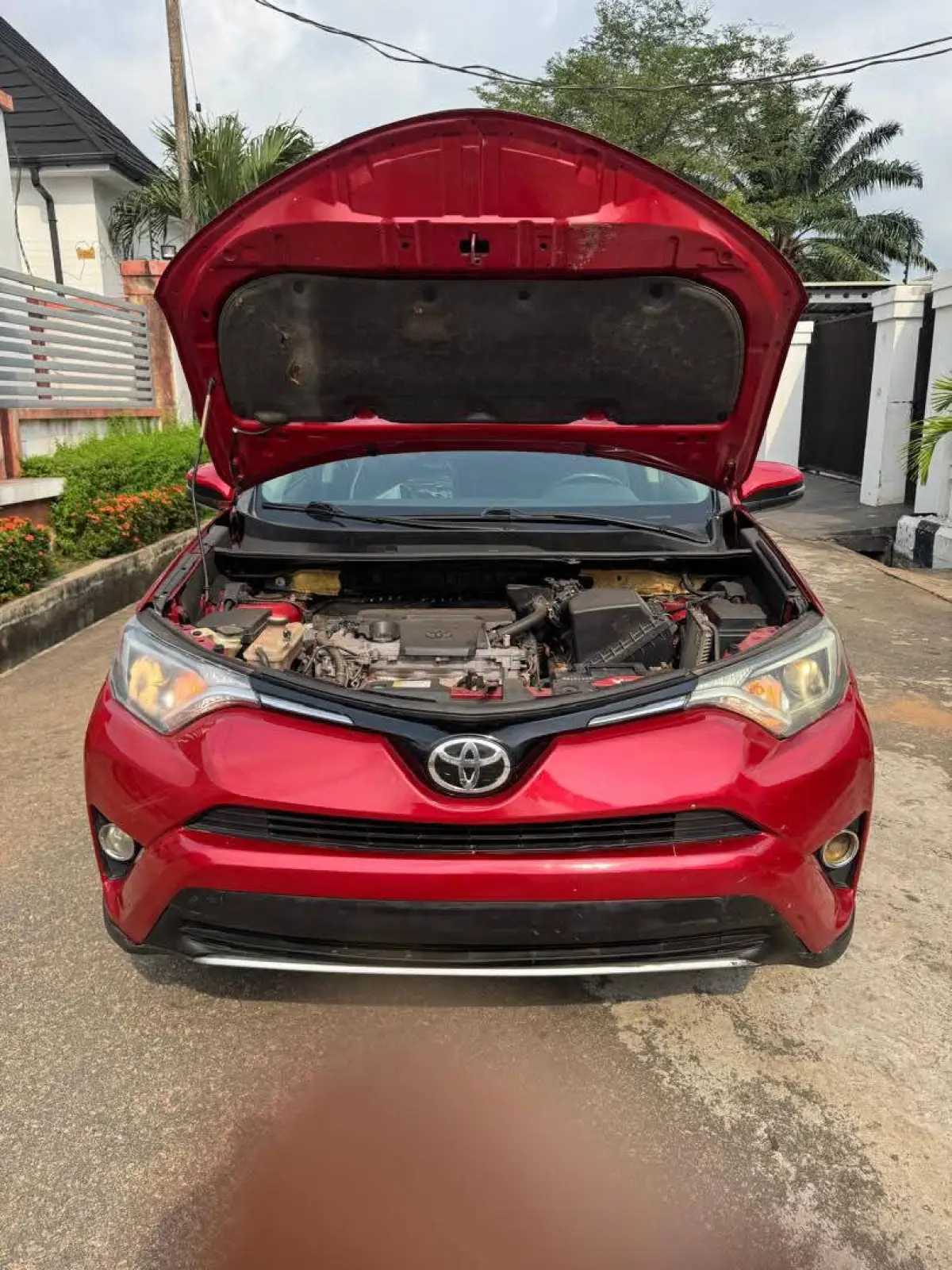 2016 Toyota Rav4 XLE 4PLUGS - Image 16