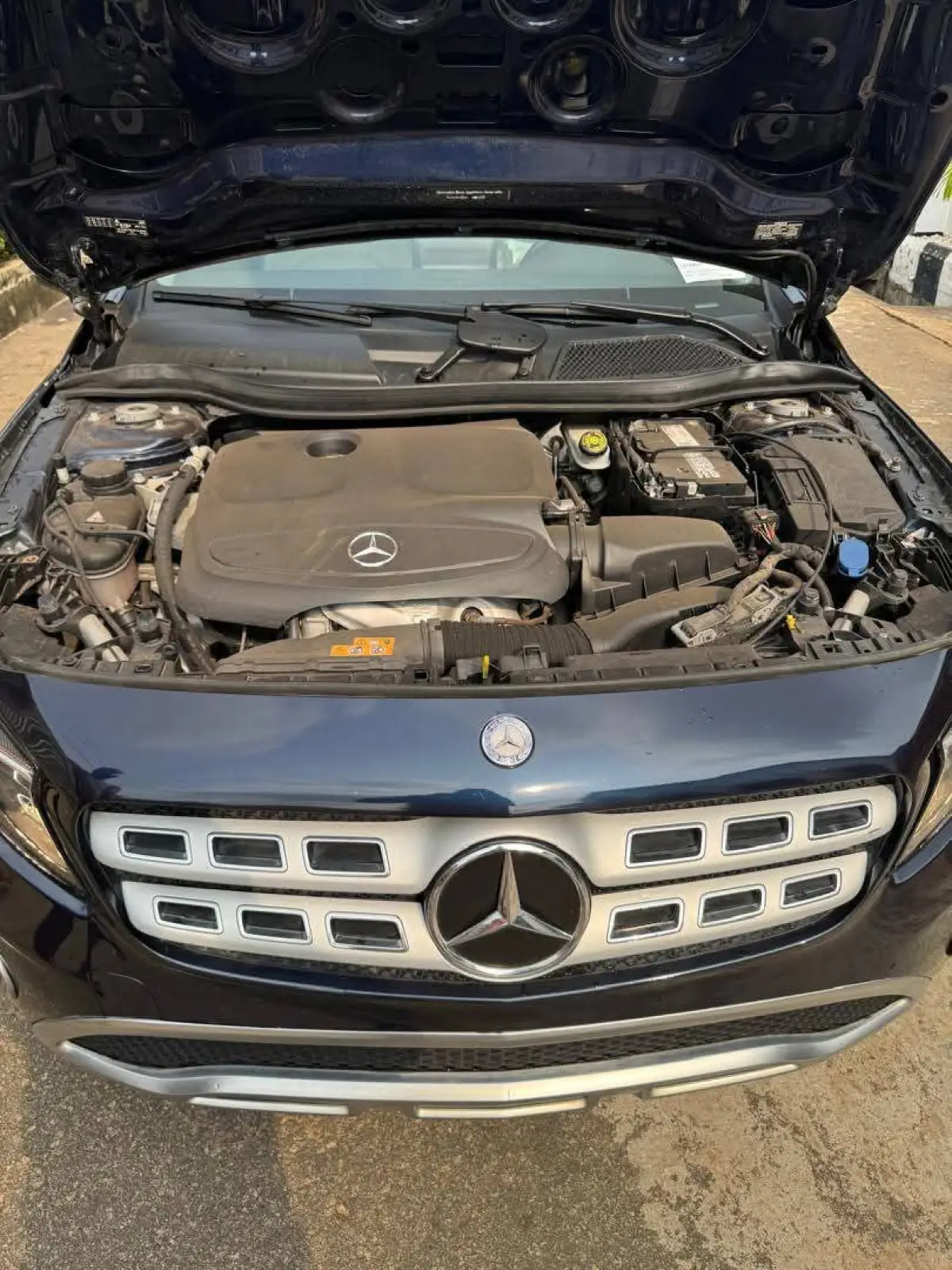 2017 MERCEDES BENZ GLA 250 FOREIGN USED - Image 18