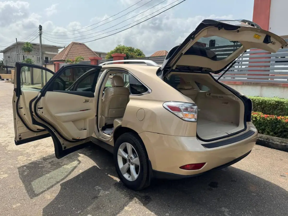 2010 Foreign Used Lexus RX 350 - Image 6