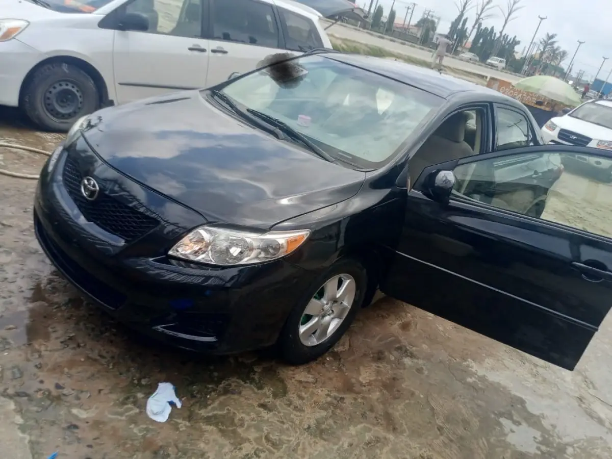 TOYOTA COROLLA 2009 MODEL - Image 1