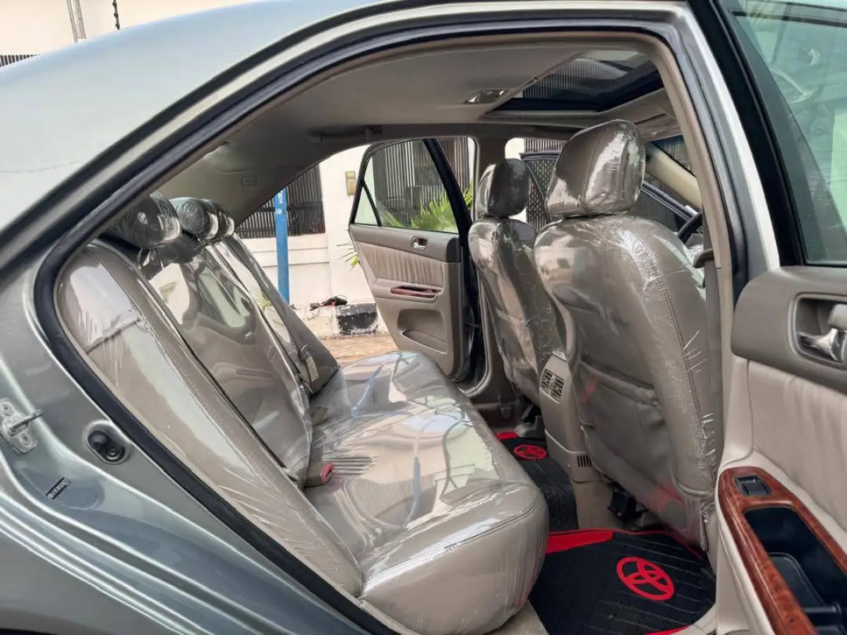 2005 Toyota Camry V6 Engine 4Plugs - Image 9