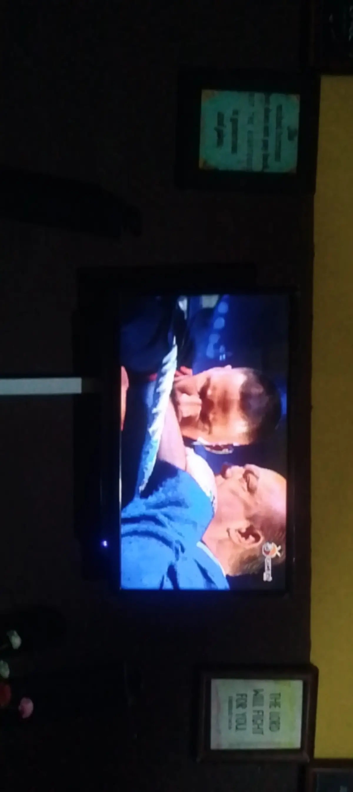 32 Inches Non Smart Tv - Image 3