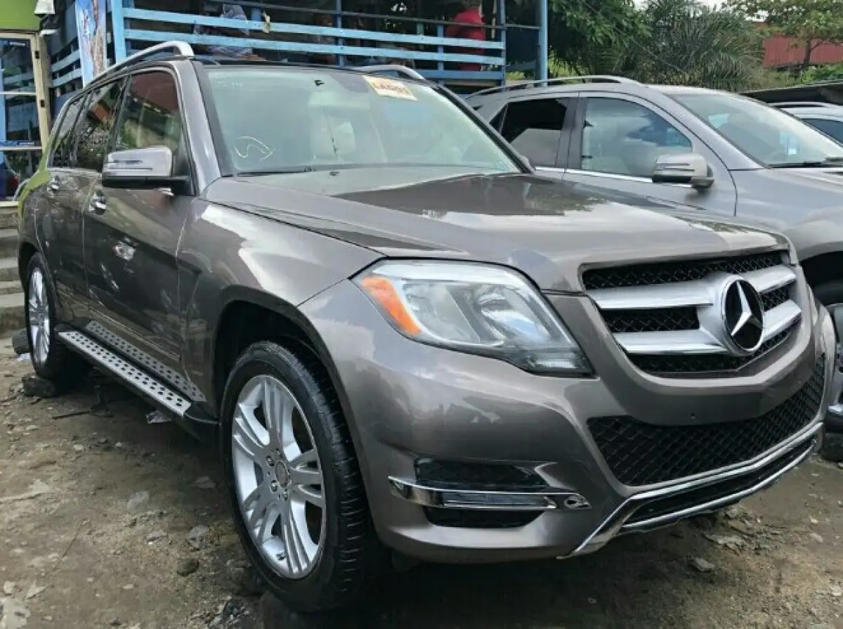 Used 2015 Mercedes-benz Glk350 - Image 2