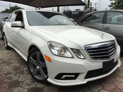 Mercedes Benz E350 4Matic 2011