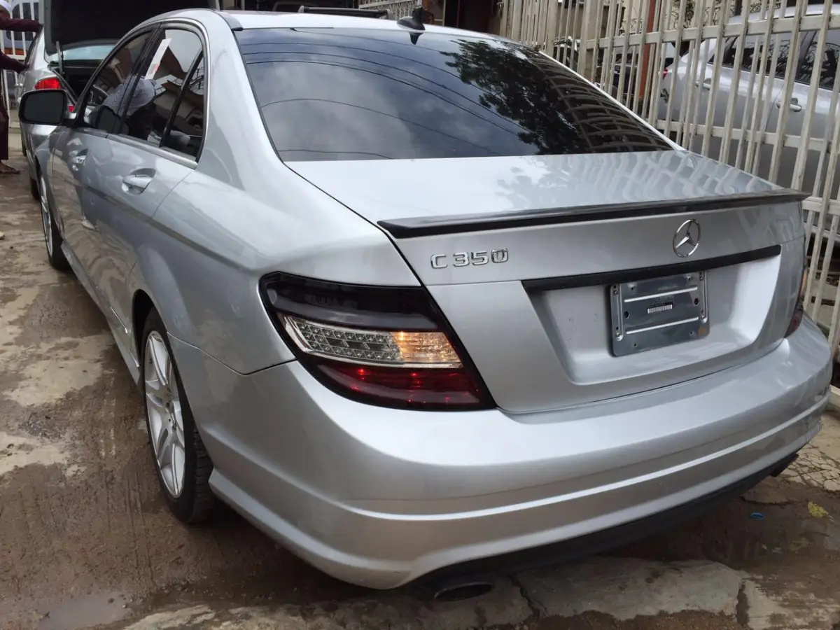 Mercedes Benz C350 2008 Super Clean - Image 7