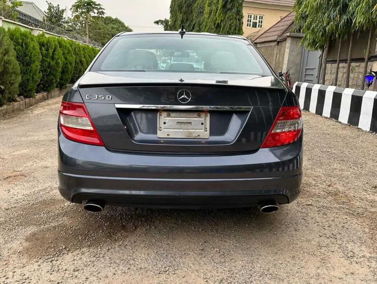 Mercedes Benz C350 2008 model - Image 8