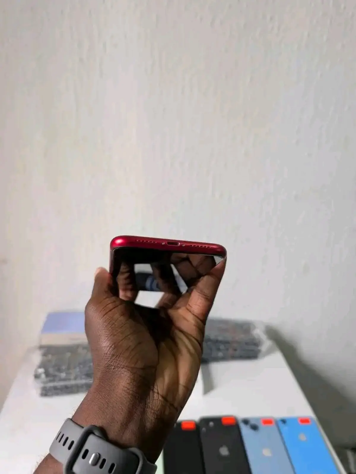 Apple IPhone XR 128gb Red colour - Image 2