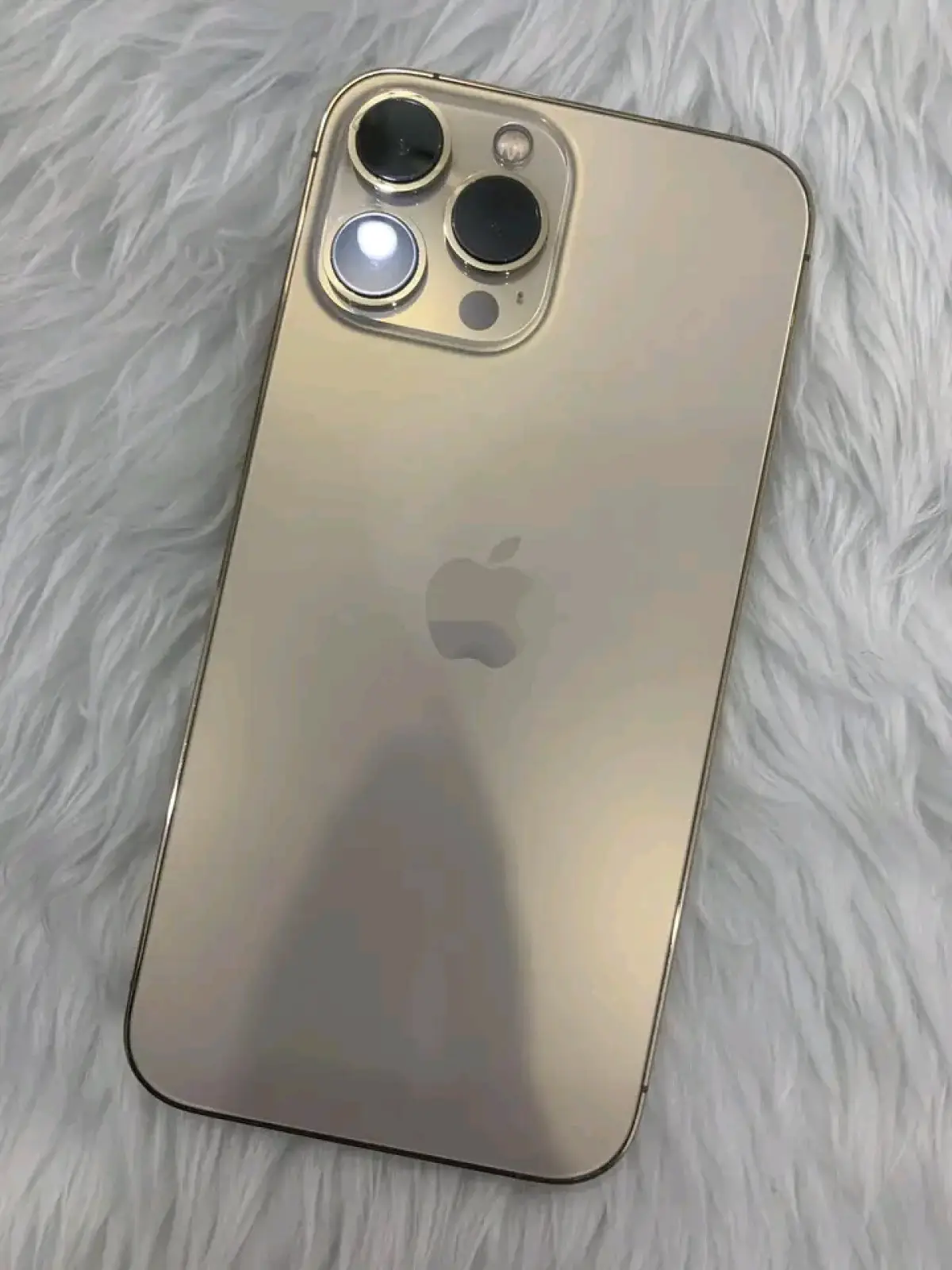 Use iPhone 13pro max - Image 5