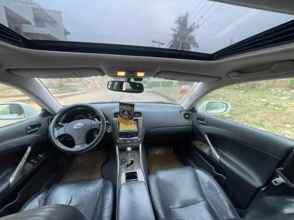 Lexus IS250 2011 Model - Image 5