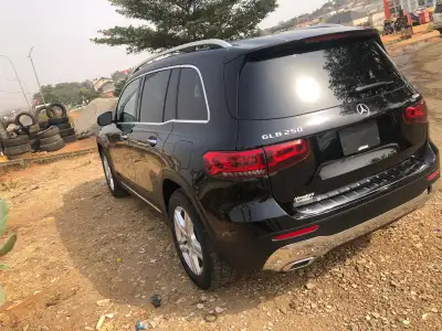 Mercedes Benz GLB250 2020