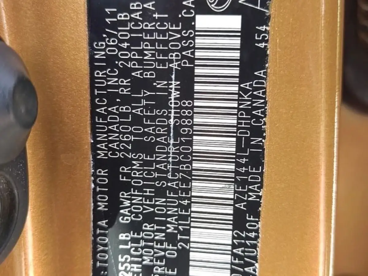 Extremely Clean 2011 Toyota Matrix With Original Custom Duty - Autos - - Image 4