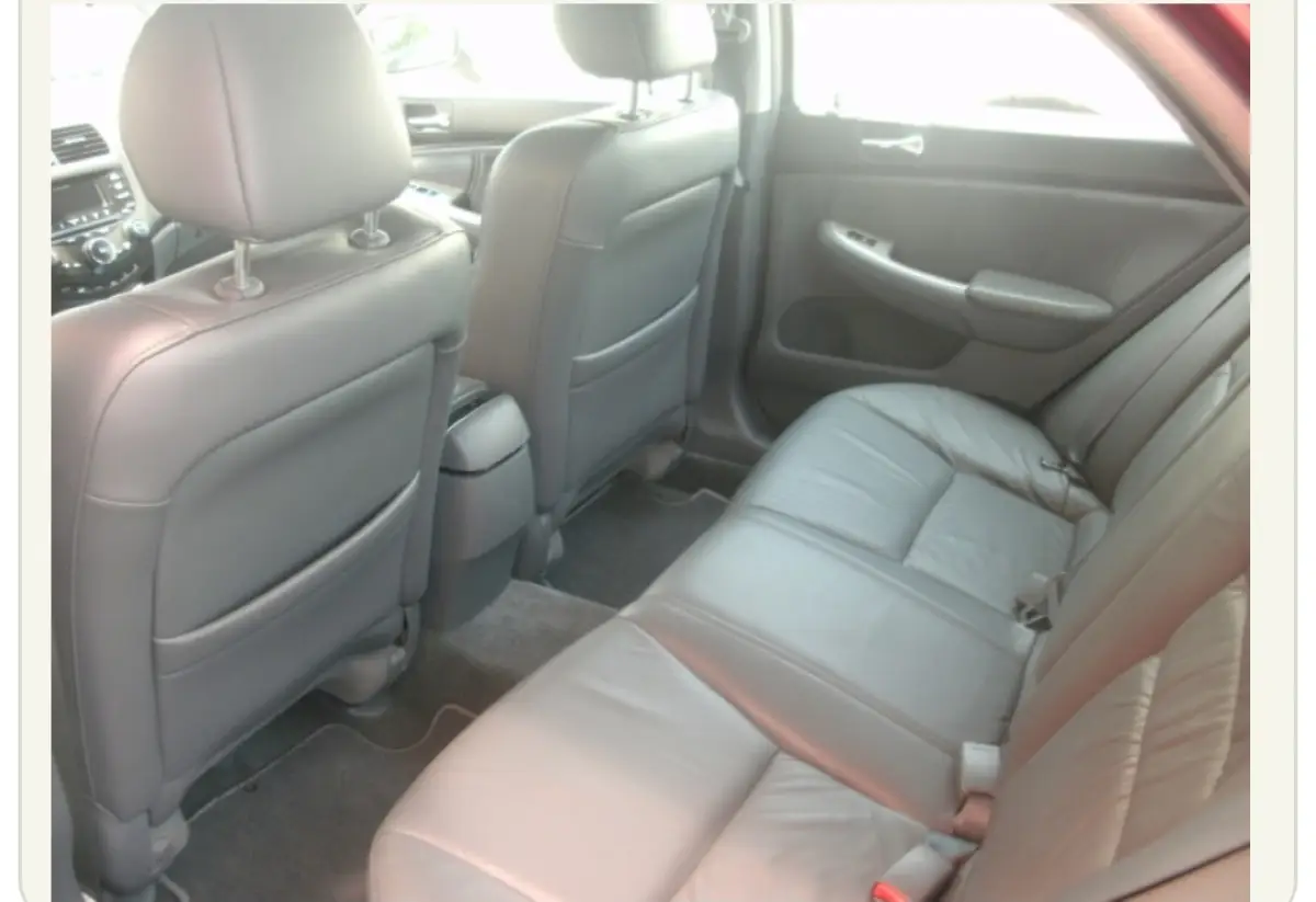 2005 Honda Accord Ex ( Leather Interior - Image 3