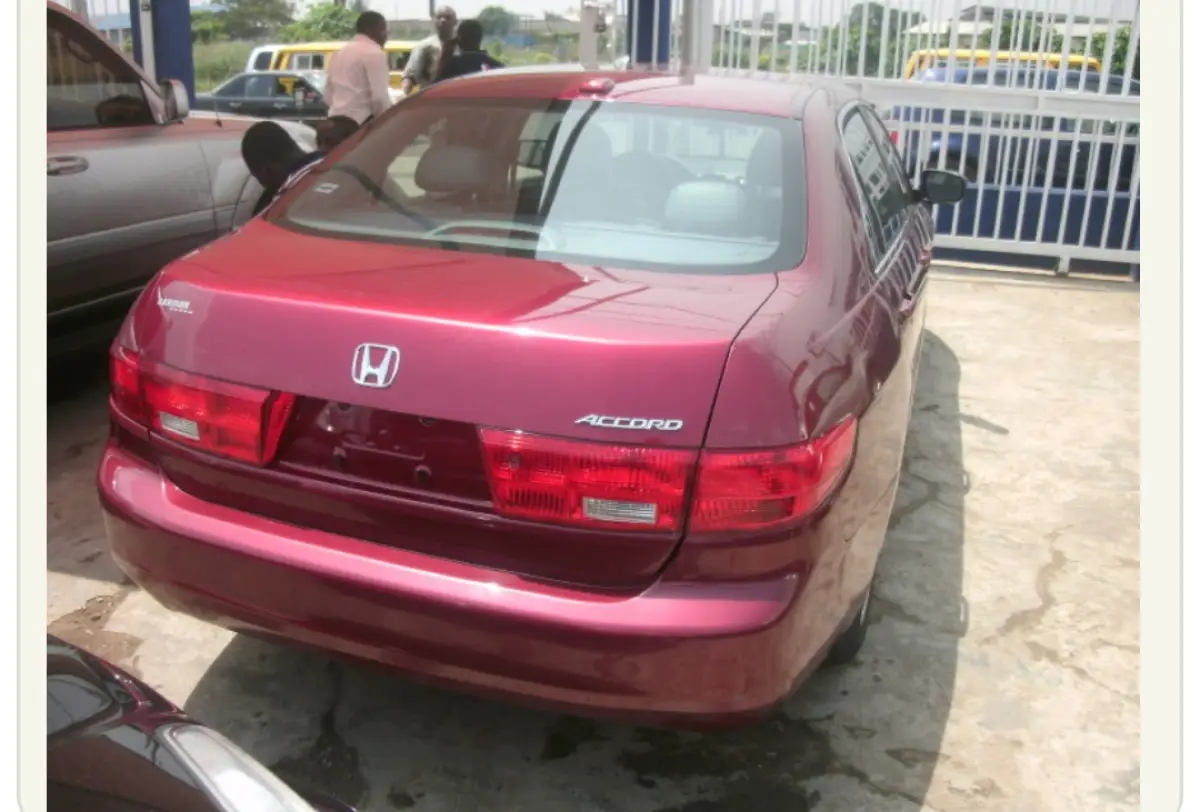 2005 Honda Accord Ex ( Leather Interior - Image 5