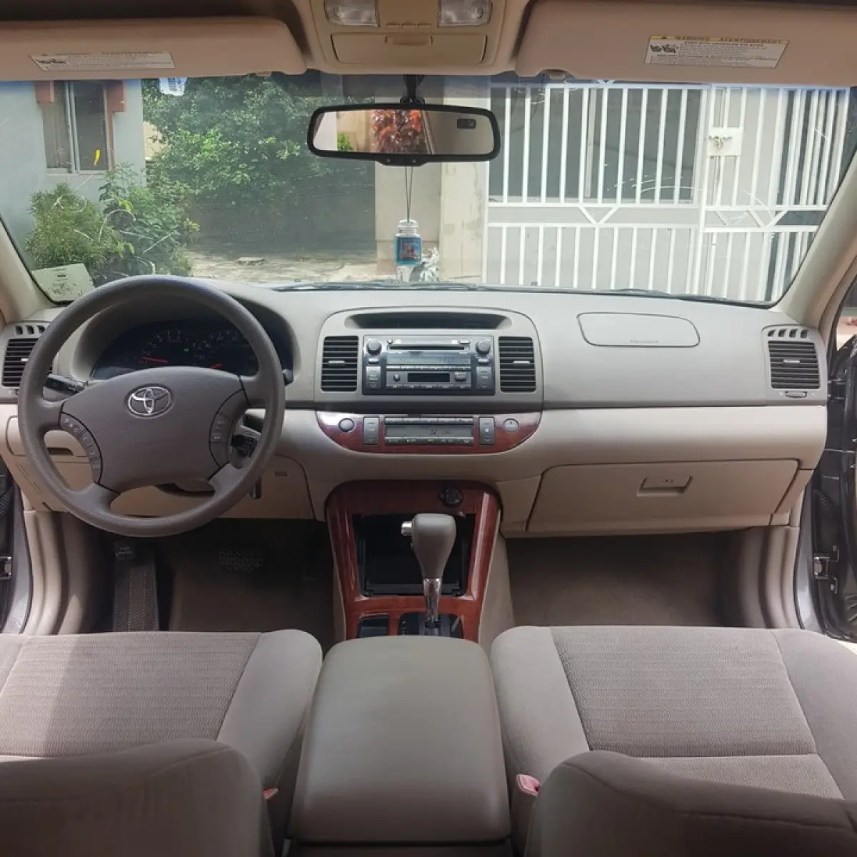 Toyota Camry XLE 2006 gray - Image 4