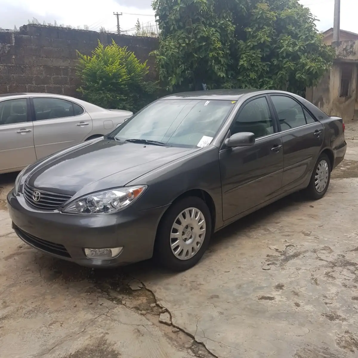 Toyota Camry XLE 2006 gray - Image 11