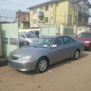 Tin-can Cleared 2006 Toyota Camry LE