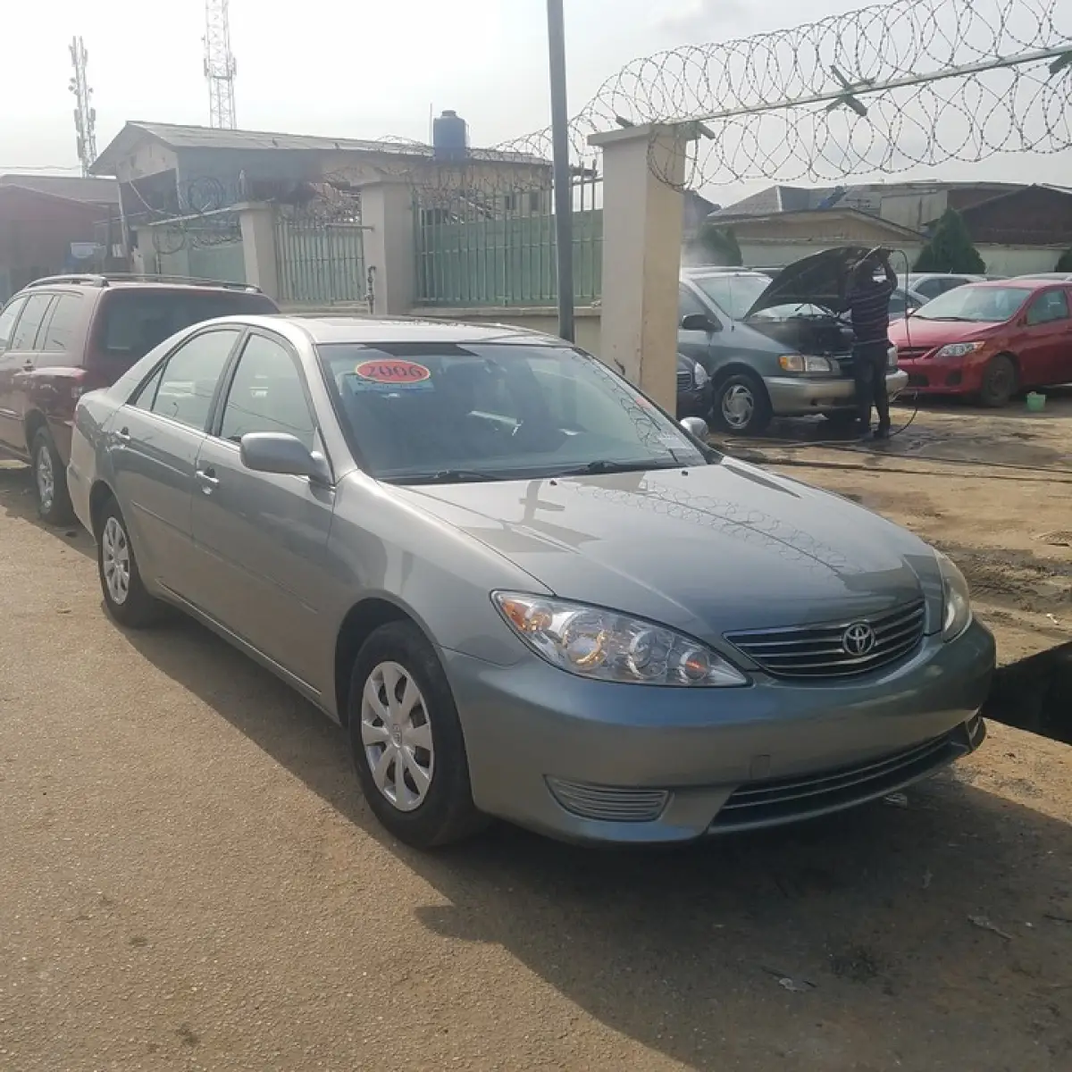 Tin-can Cleared 2006 Toyota Camry LE - Image 2