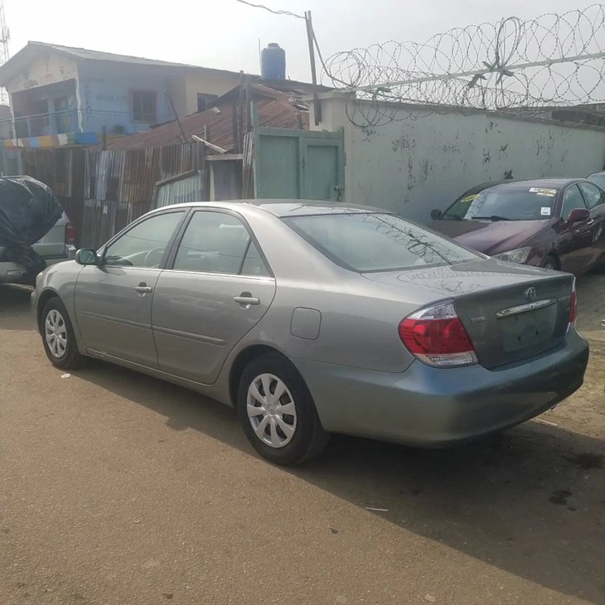Tin-can Cleared 2006 Toyota Camry LE - Image 9