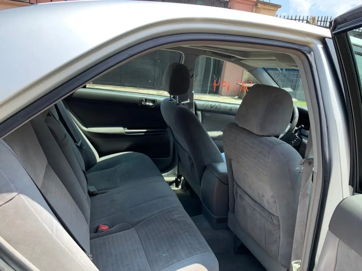 2006 Toyota Camry LE Available - Image 6