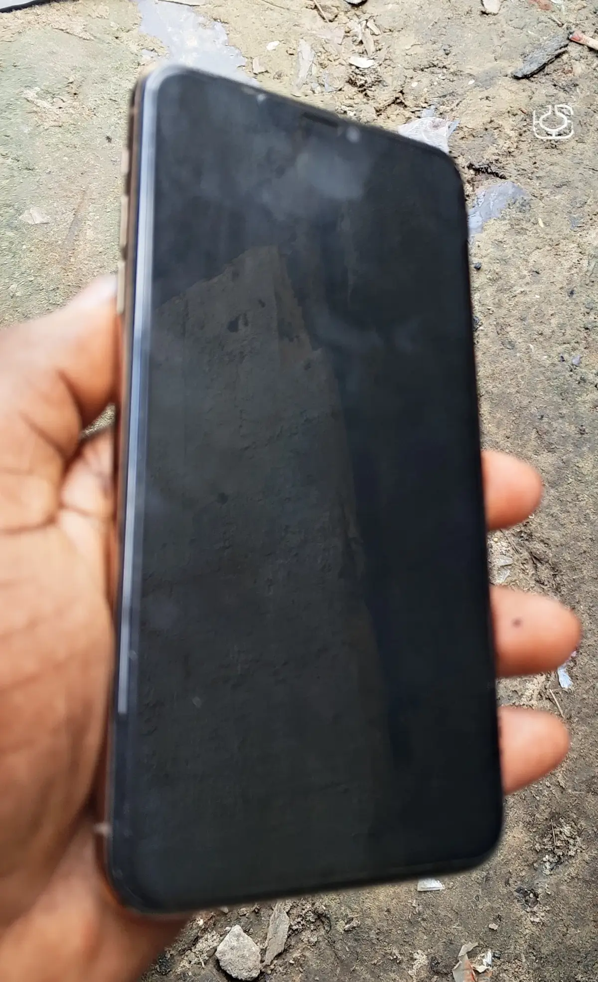 iPhone 11 pro max 256gb use, no face id - Image 3