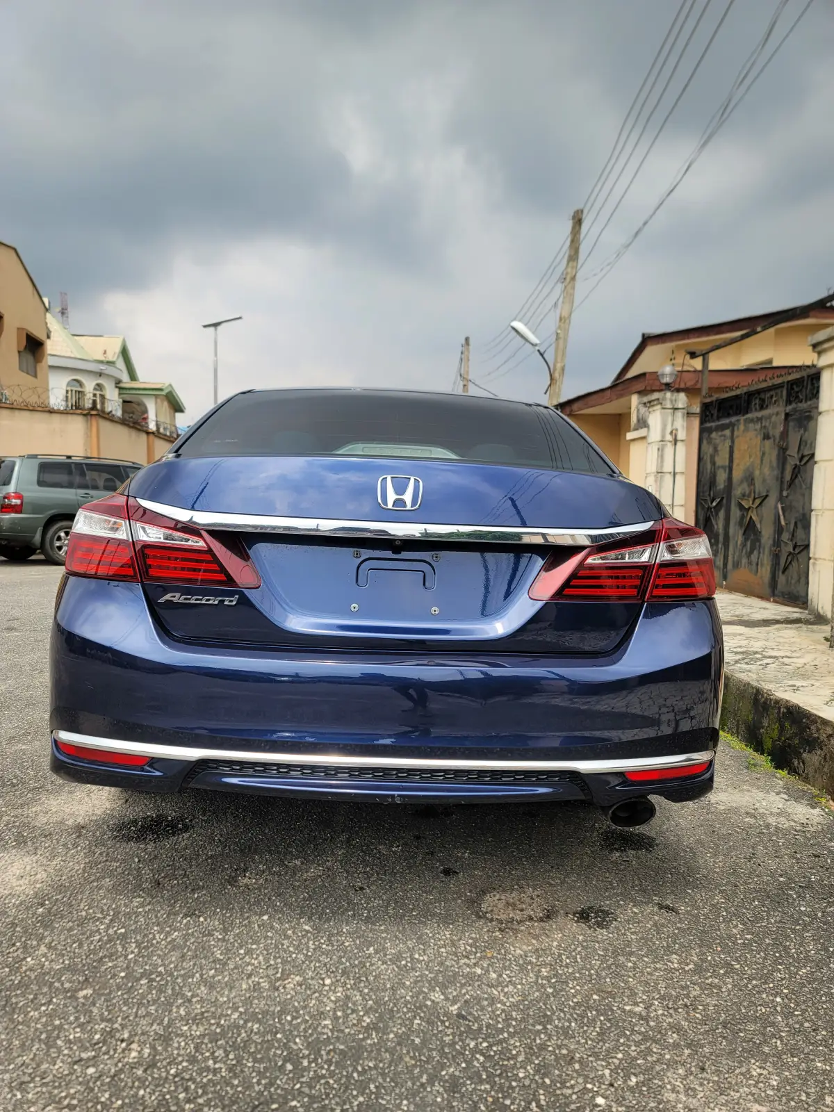 2016 Honda Accord - Image 2
