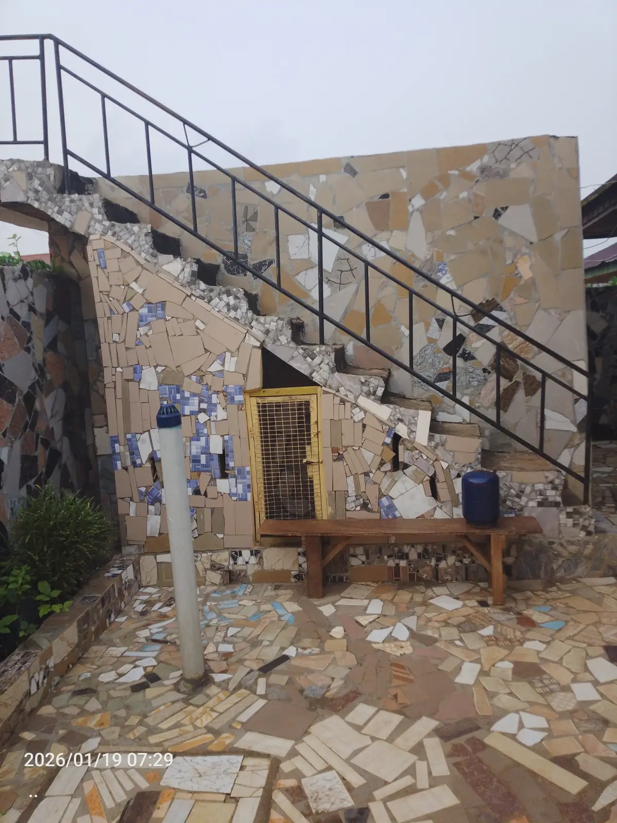 4 bedrooms - Image 2