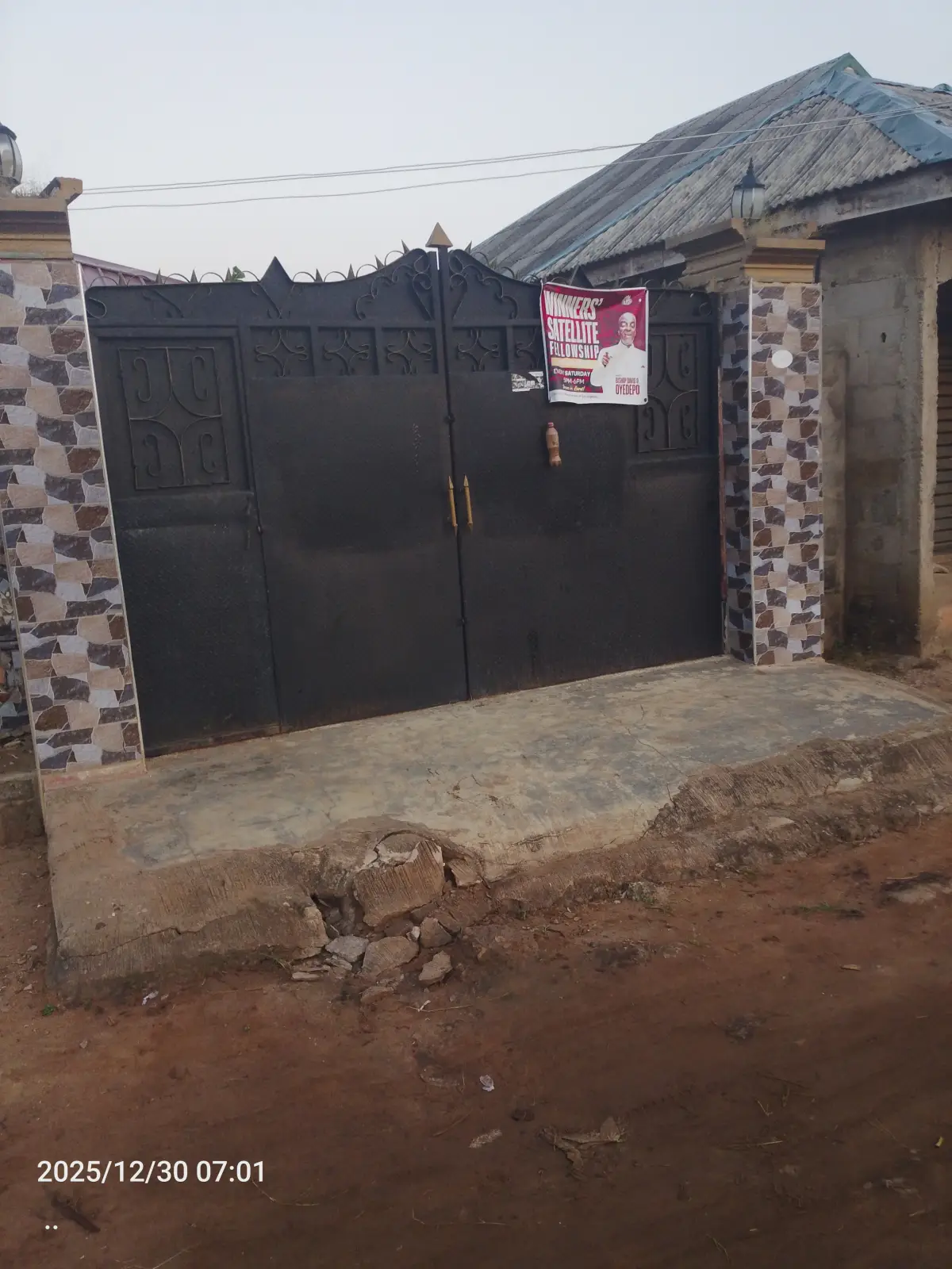 4 bedrooms - Image 3