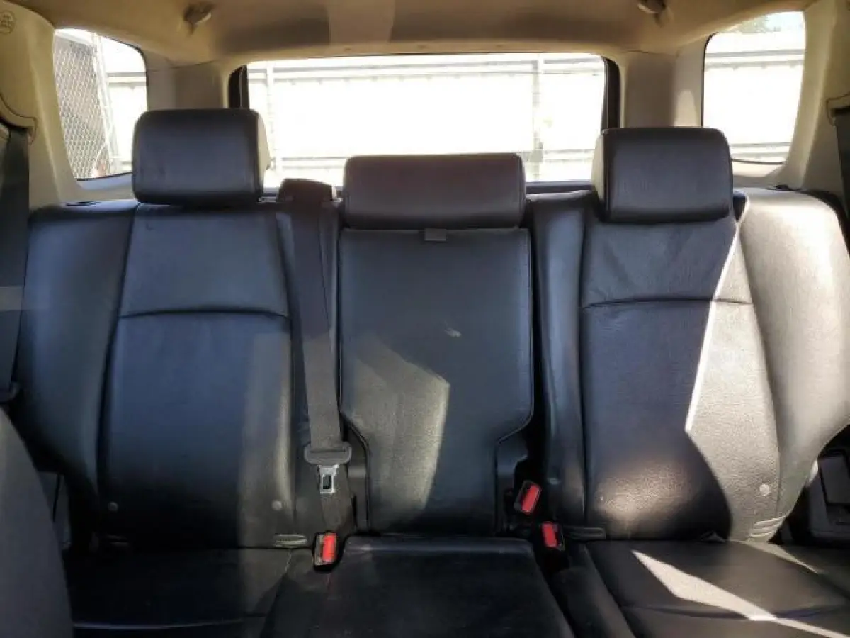 2005 Toyota 4 runner for sale - Image 3