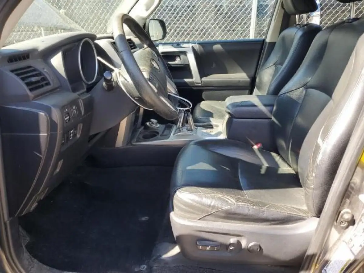 2005 Toyota 4 runner for sale - Image 5