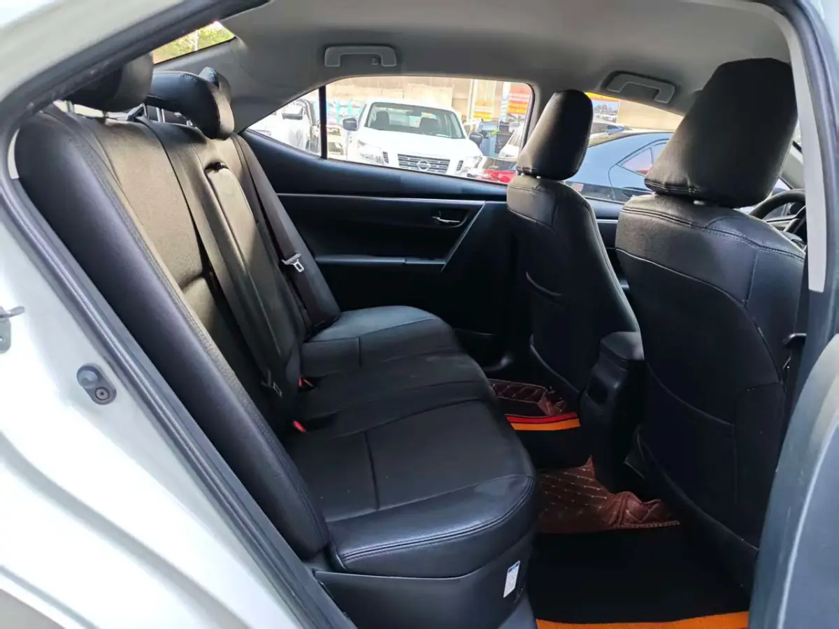 Toyota Corolla Altis Hybrid 2020 Model Automatic - Image 6