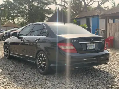 Mercedes Benz C300 2009